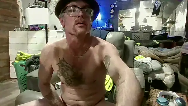 Snapshot of Billysch@xh chatting on February 2026 11:52:02 PM Billyschxh online show from February 2026 11:52:02 PM