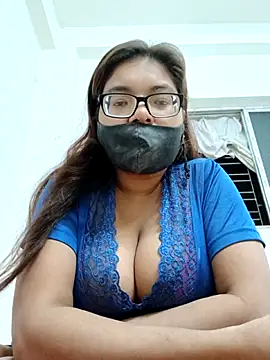 Elie couple143 online show from November 2025 06:51:01 PM