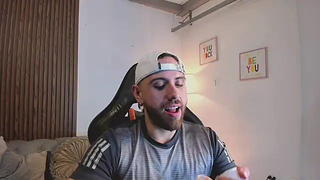 Maximo Wolff online show from February 2026 08:27:01 PM