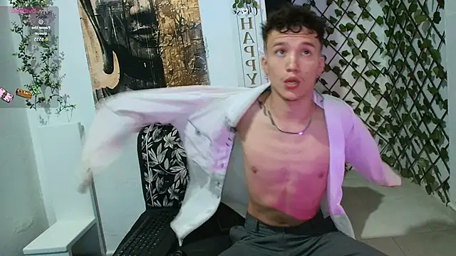 Patrick phoenix online show from November 2025 04:57:02 AM