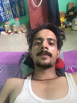 Snapshot of Sushant001 chatting on October 2025 04:00:02 AM Sushant001 online show from October 2025 04:00:02 AM