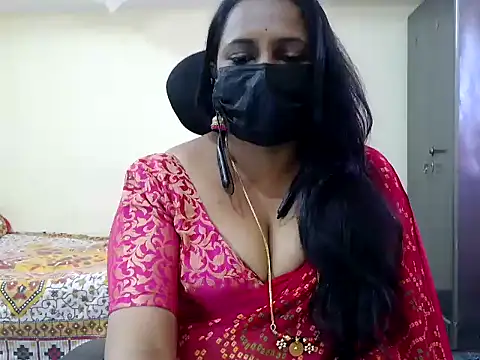 Snapshot of ammu1990 chatting on June 2026 06:04:02 AM ammu1990 online show from June 2026 06:04:02 AM