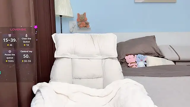 Snapshot of ViViennepp chatting on October 2025 06:30:01 PM ViViennepp online show from October 2025 06:30:01 PM