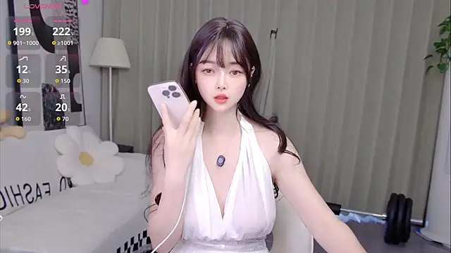 Snapshot of uikyy1 chatting on April 2026 08:12:02 AM uikyy1 online show from April 2026 08:12:02 AM