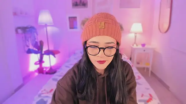 Snapshot of emma_soul1 chatting on September 2025 07:48:01 PM emma soul1 online show from September 2025 07:48:01 PM