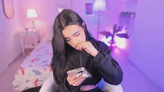 Snapshot of emma_soul1 chatting on September 2025 07:52:01 PM emma soul1 online show from September 2025 07:52:01 PM