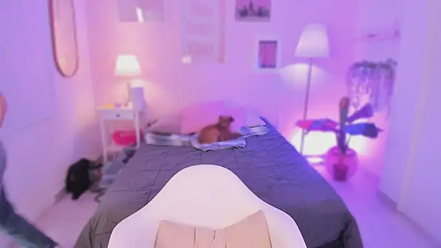 Snapshot of emma_soul1 chatting on November 2025 08:10:01 PM emma soul1 online show from November 2025 08:10:01 PM