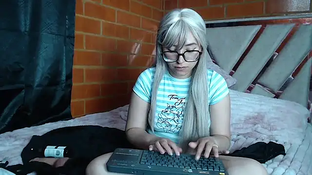 Snapshot of Arianna_fairy chatting on March 2026 02:17:02 AM Arianna fairy online show from March 2026 02:17:02 AM