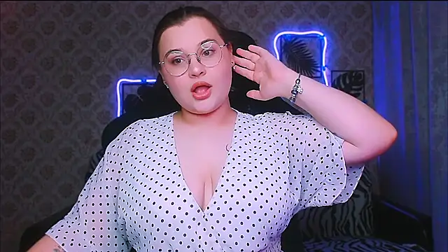 Snapshot of InLoveWithLife26 chatting on January 2026 05:51:02 PM InLoveWithLife26 online show from January 2026 05:51:02 PM