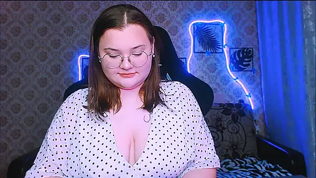 Snapshot of InLoveWithLife26 chatting on February 2026 08:56:01 PM InLoveWithLife26 online show from February 2026 08:56:01 PM