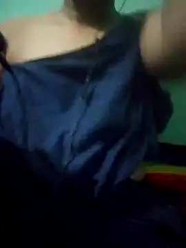 Snapshot of Maria_Mahi chatting on October 2025 07:03:01 PM Maria Mahi online show from October 2025 07:03:01 PM