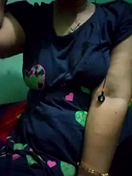 Snapshot of Maria_Mahi chatting on November 2025 03:07:01 AM Maria Mahi online show from November 2025 03:07:01 AM