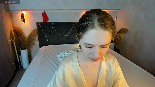 Camilla Kelly online show from February 2026 01:22:02 AM