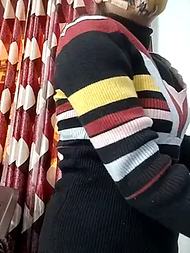 Snapshot of Ruhi_07 chatting on November 2025 03:17:02 AM Ruhi 07 online show from November 2025 03:17:02 AM