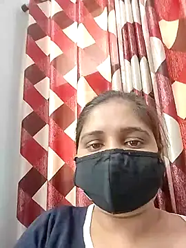 Snapshot of Ruhi_07 chatting on April 2026 04:24:02 AM Ruhi 07 online show from April 2026 04:24:02 AM