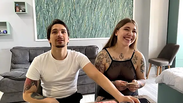 Snapshot of VelvetMiley chatting on April 2026 01:58:02 PM VelvetMiley online show from April 2026 01:58:02 PM