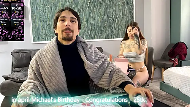 Snapshot of VelvetMiley chatting on April 2026 03:25:01 PM VelvetMiley online show from April 2026 03:25:01 PM