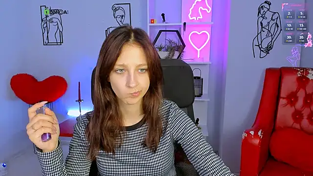 Snapshot of lau_ra_queen chatting on September 2025 09:31:01 AM lau ra queen online show from September 2025 09:31:01 AM