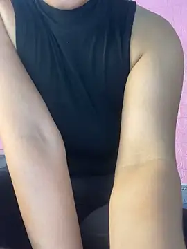 Rose 194 online show from April 2026 04:11:01 AM