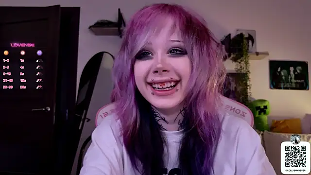 Snapshot of Lollyshy chatting on September 2025 11:55:02 AM Lollyshy online show from September 2025 11:55:02 AM