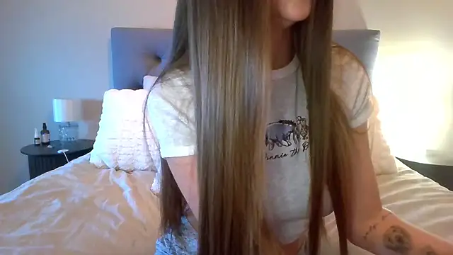 Snapshot of TaylorWest62 chatting on January 2026 01:38:01 PM TaylorWest62 online show from January 2026 01:38:01 PM