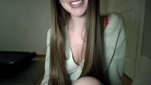 Snapshot of TaylorWest62 chatting on January 2026 02:17:02 AM TaylorWest62 online show from January 2026 02:17:02 AM