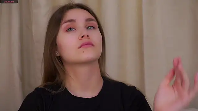 EthalFlowers online show from December 2025 11:32:02 PM