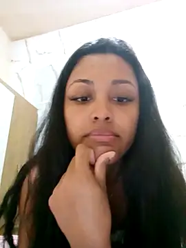 indiazinhabella27 online show from October 2025 07:33:02 PM