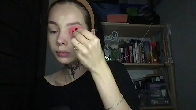 Yuna5343 online show from October 2025 07:25:02 PM