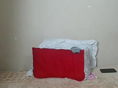 Snapshot of _SweetLips_ chatting on September 2025 08:21:01 PM SweetLips online show from September 2025 08:21:01 PM