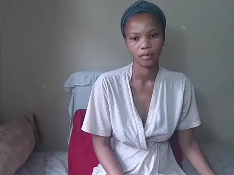 Snapshot of _SweetLips_ chatting on November 2025 09:55:02 AM SweetLips online show from November 2025 09:55:02 AM