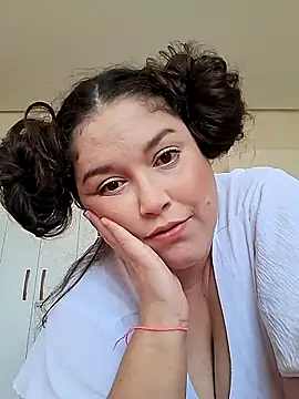 Snapshot of valkiriabbw chatting on April 2026 02:23:01 PM valkiriabbw online show from April 2026 02:23:01 PM