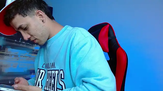 alexgiraldo   online show from March 2026 02:50:01 AM