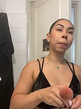 jessens144 online show from December 2025 04:25:02 PM