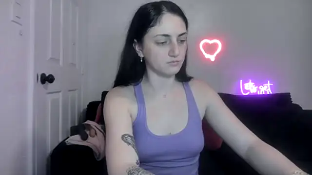 torithequeen online show from March 2026 01:38:02 PM