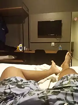 Snapshot of Santoro15 chatting on April 2026 01:55:01 AM Santoro15 online show from April 2026 01:55:01 AM