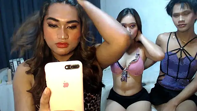 LastyLuna online show from November 2025 05:07:02 AM