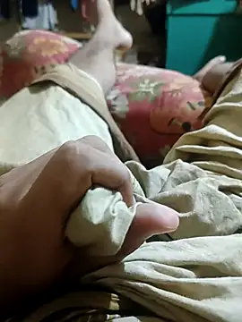 Snapshot of zayaan0 chatting on September 2025 10:49:02 AM zayaan0 online show from September 2025 10:49:02 AM