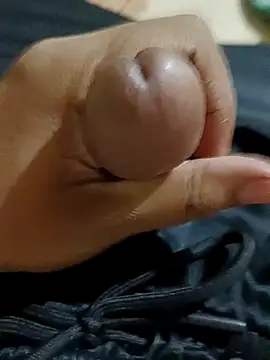 Snapshot of zayaan0 chatting on November 2025 05:57:01 PM zayaan0 online show from November 2025 05:57:01 PM