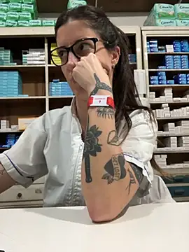 ferchule7 online show from September 2025 05:18:02 PM