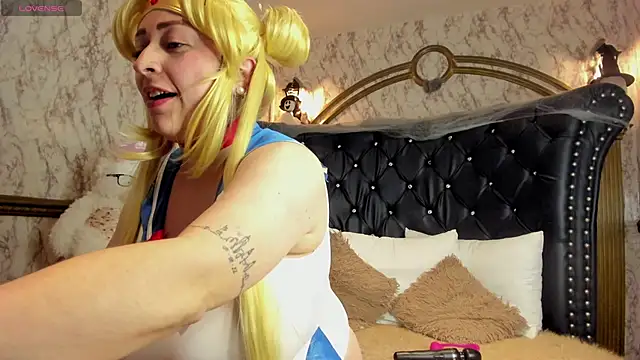 irenne wilsonn online show from October 2025 01:34:02 PM