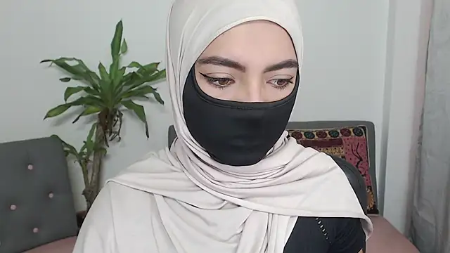 Snapshot of jade_nassar chatting on November 2025 08:53:02 PM jade nassar online show from November 2025 08:53:02 PM