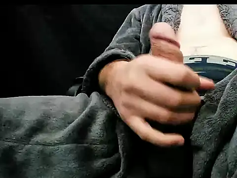 Snapshot of Hallamesta chatting on March 2026 07:08:01 PM Hallamesta online show from March 2026 07:08:01 PM