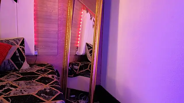 Snapshot of AgnesIvanova chatting on February 2026 06:45:01 PM AgnesIvanova online show from February 2026 06:45:01 PM