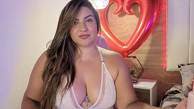 Snapshot of AgnesIvanova chatting on February 2026 06:47:01 PM AgnesIvanova online show from February 2026 06:47:01 PM