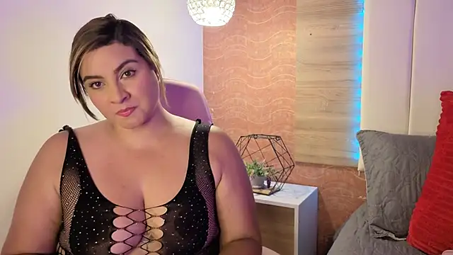 Snapshot of AgnesIvanova chatting on February 2026 06:42:01 PM AgnesIvanova online show from February 2026 06:42:01 PM