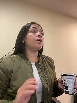 Alyha Cortes online show from March 2026 01:39:02 PM