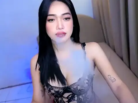 Madmoisellex online show from June 2026 07:25:01 PM