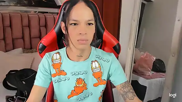 Snapshot of sara_slut21 chatting on January 2025 05:59:02 PM sara slut21 online show from January 2025 05:59:02 PM