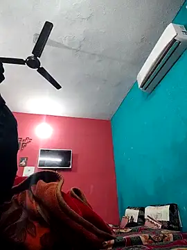 Snapshot of mannu11223 chatting on December 2025 05:52:01 PM mannu11223 online show from December 2025 05:52:01 PM